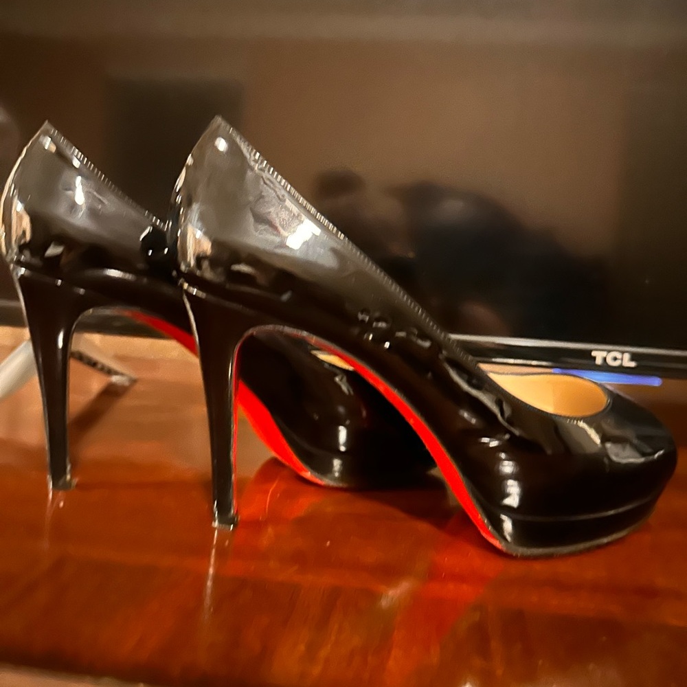 Christian Louboutin peep toe, black patent leather size 38